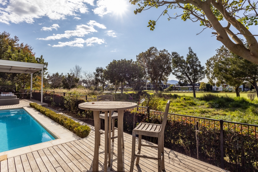 To Let 4 Bedroom Property for Rent in Pearl Valley at Val de Vie Western Cape